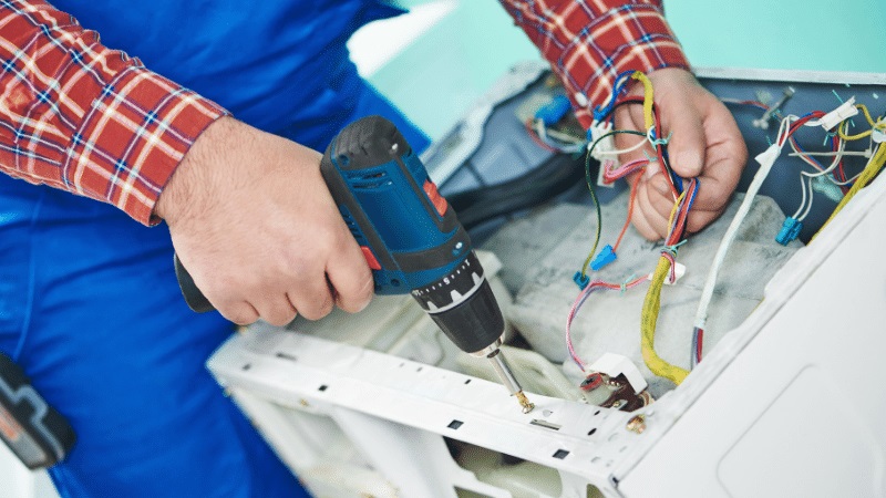 Şereflikoçhisar Maytag Maytag çamaşır makinesi kart tamiri – Su almama arızası orijinal parça ile giderildi. - Teknik servis örneği